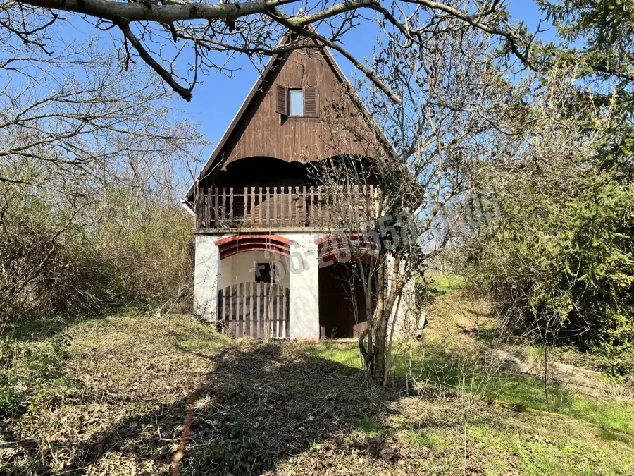 eladó nyaraló, Pákozd