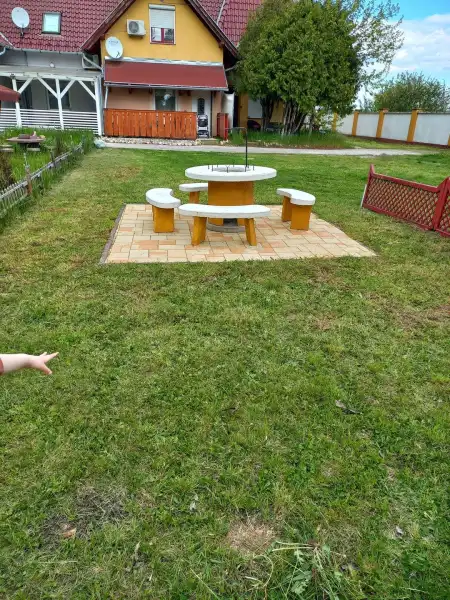 Eladó nyaraló, Siófok 1+2 szoba 68 m² 62.9 M Ft