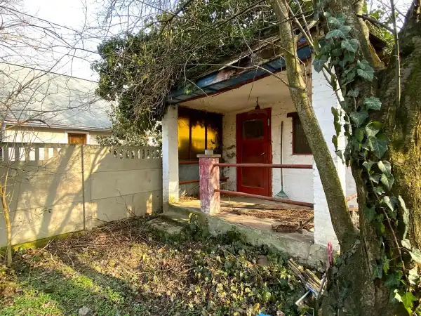 Eladó nyaraló, Szigetszentmárton 1 szoba 32 m² 14.9 M Ft Eladó nyaraló, Szigetszentmárton 1 szoba 32 m² 14.9 M Ft