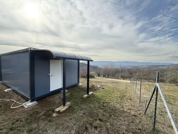 Eladó nyaraló, Vác 1 szoba 27 m² 25.9 M Ft