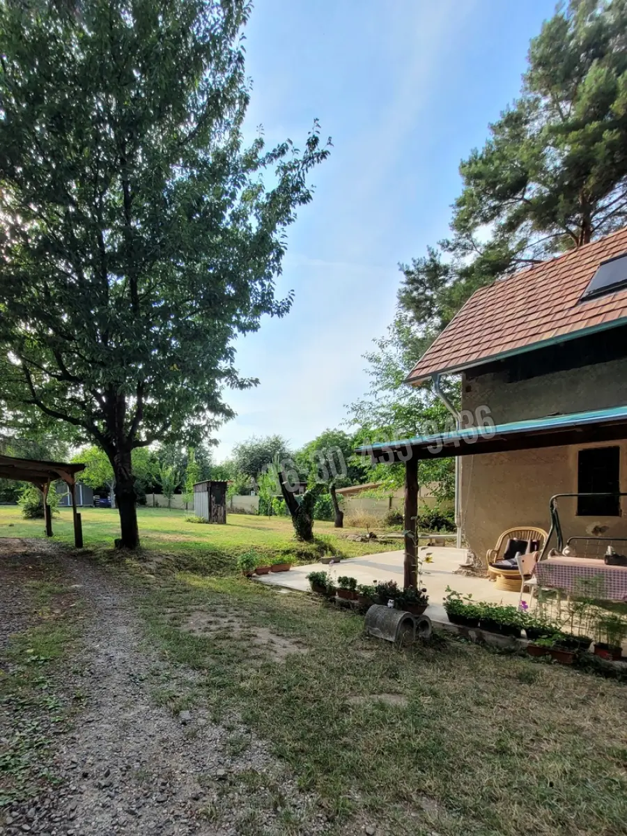 eladó nyaraló, Vác