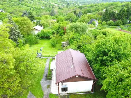 Eladó nyaraló, Vác 3 szoba 60 m² 19 M Ft