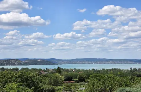 Eladó nyaraló, Zamárdi 3 szoba 60 m² 179.9 M Ft