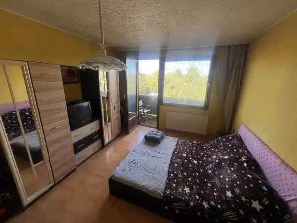Eladó panel lakás, Balassagyarmat 1 szoba 37 m² 22.1 M Ft