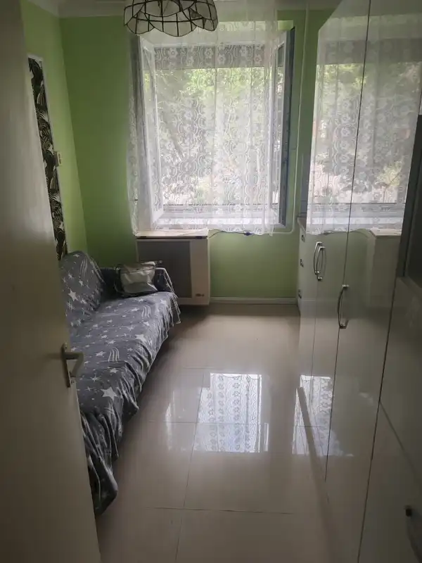 Eladó panel lakás, Békéscsaba 1+1 szoba 40 m² 24 M Ft