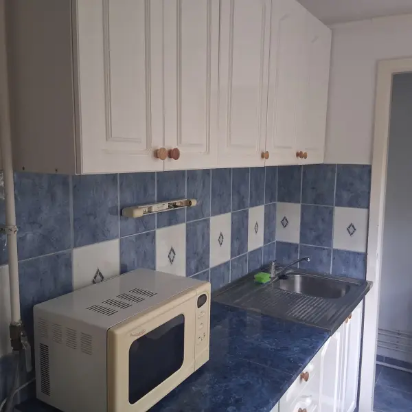 Eladó panel lakás, Békéscsaba 2 szoba 52 m² 29.9 M Ft