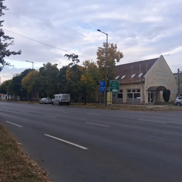 Eladó panel lakás, Békéscsaba 1 szoba 39 m² 27.5 M Ft