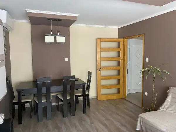 Eladó panel lakás, Békéscsaba 2 szoba 50 m² 27.9 M Ft