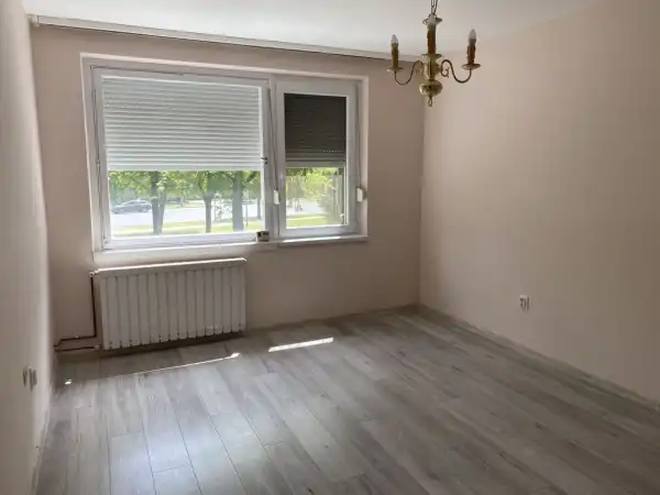 Eladó panel lakás, Békéscsaba 2 szoba 50 m² 35.5 M Ft