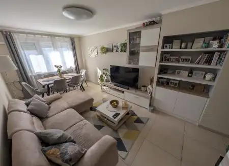 eladó panel lakás, Budapest, III. kerület