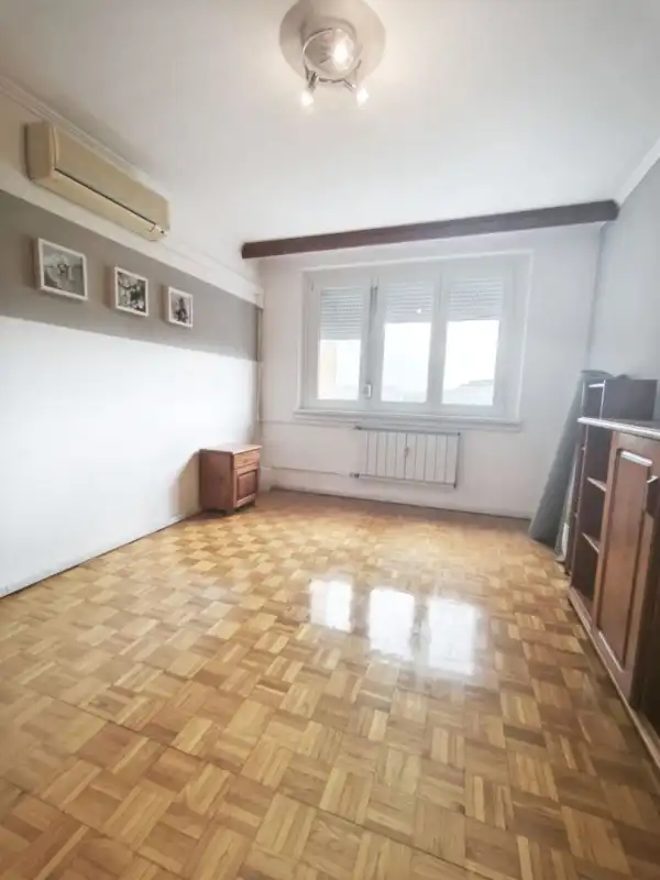 Eladó panel lakás, Budapest, III. kerület 3 szoba 69 m² 77.99 M Ft