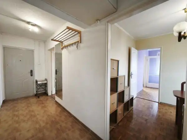 Eladó panel lakás, Budapest, III. kerület 1+2 szoba 52 m² 59.9 M Ft