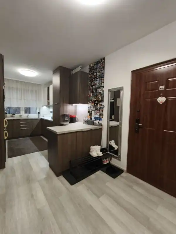 Eladó panel lakás, Budapest, III. kerület 3+1 szoba 75 m² 105 M Ft