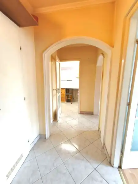 eladó panel lakás, Budapest, III. kerület