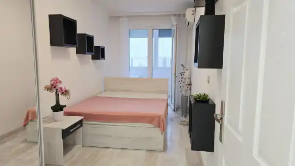 Eladó panel lakás, Budapest, III. kerület 2 szoba 53 m² 74.5 M Ft