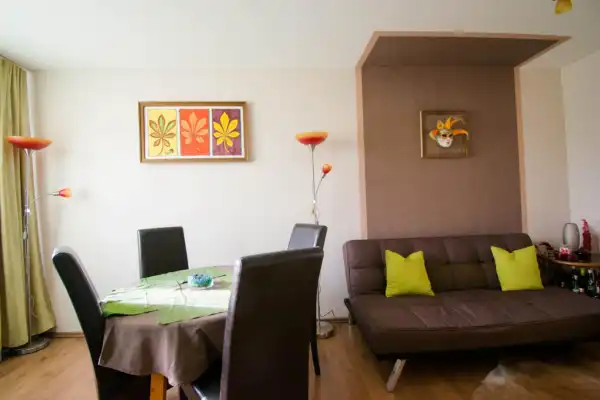 Eladó panel lakás, Budapest, III. kerület 2 szoba 50 m² 72.9 M Ft