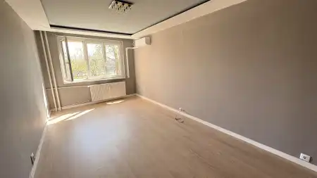 eladó panel lakás, Budapest, III. kerület