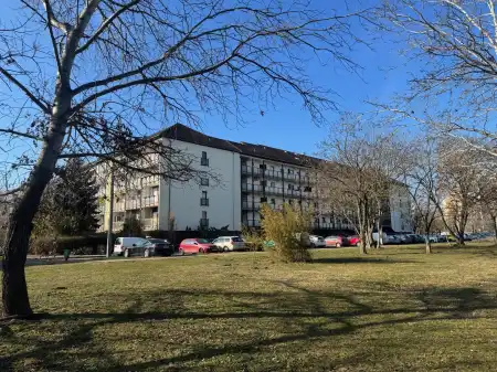 Eladó panel lakás, Budapest, IV. kerület 4 szoba 103 m² 118.45 M Ft