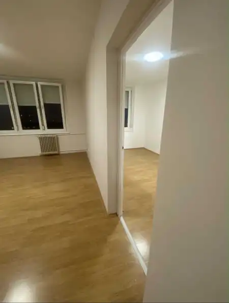 Eladó panel lakás, Budapest, X. kerület 2 szoba 44 m² 55 M Ft
