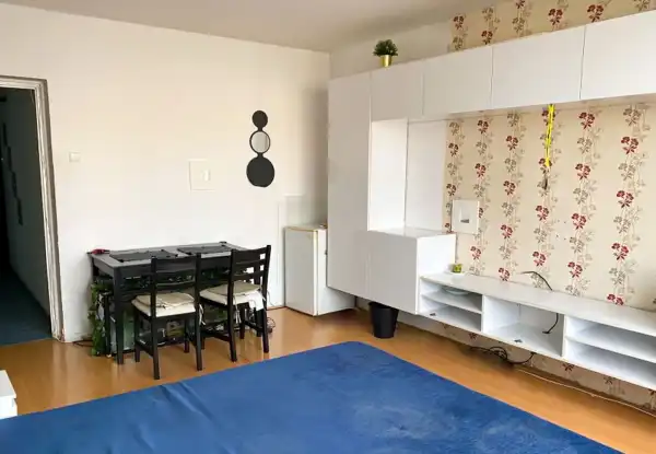 Eladó panel lakás, Budapest, X. kerület 4+1 szoba 76 m² 64.9 M Ft