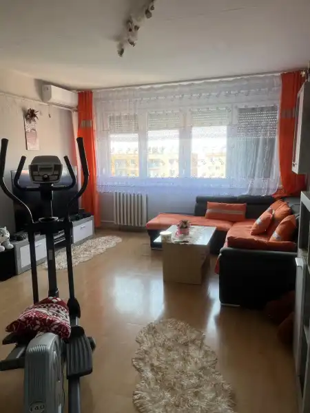 Eladó panel lakás, Budapest, X. kerület 2+1 szoba 65 m² 85 M Ft