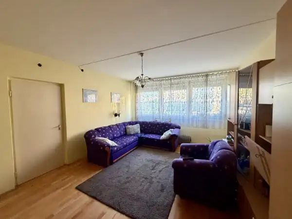 Eladó panel lakás, Budapest, XIV. kerület 2 szoba 49 m² 65.9 M Ft