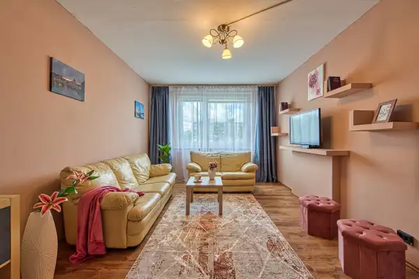 Eladó panel lakás, Budapest, XIX. kerület 1+2 szoba 59 m² 59.9 M Ft