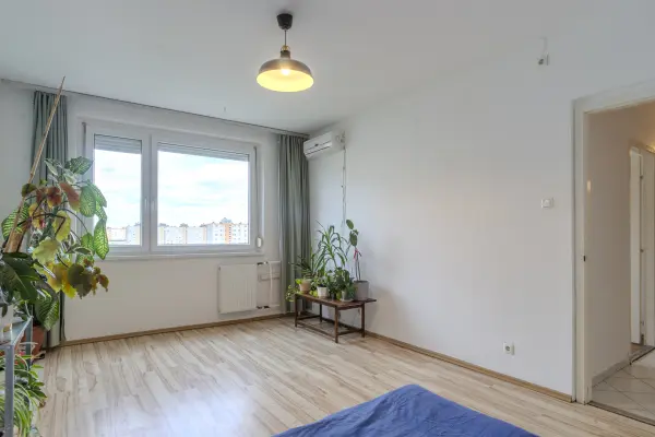 Eladó panel lakás, Budapest, XIX. kerület 1+2 szoba 59 m² 62.9 M Ft