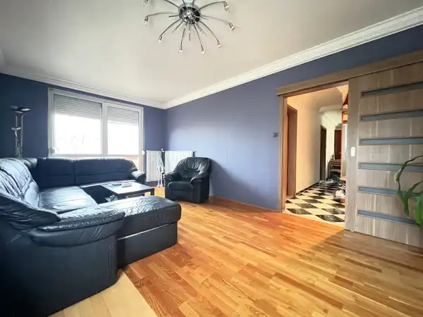 Eladó panel lakás, Budapest, XV. kerület 3 szoba 68 m² 77.5 M Ft