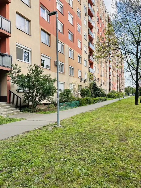 Eladó panel lakás, Budapest, XV. kerület 3 szoba 71 m² 78 M Ft