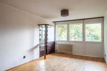 Eladó panel lakás, Budapest, XX. kerület 3 szoba 65 m² 69 M Ft