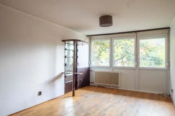 Eladó panel lakás, Budapest, XX. kerület 3 szoba 65 m² 69 M Ft