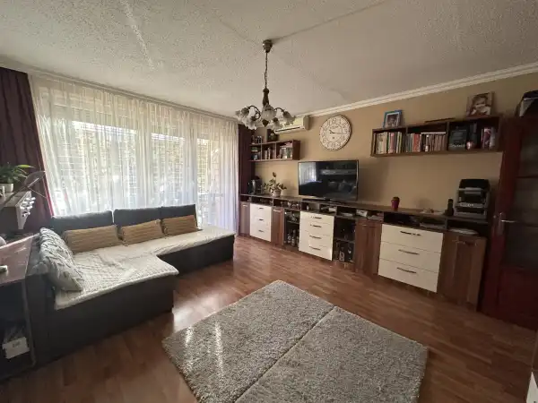 Eladó panel lakás, Budapest, XXI. kerület 3 szoba 71 m² 71.99 M Ft