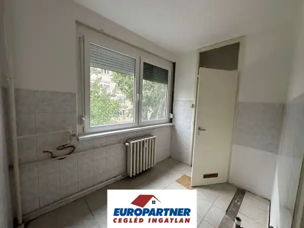 Eladó panel lakás, Cegléd 2 szoba 54 m² 45.5 M Ft