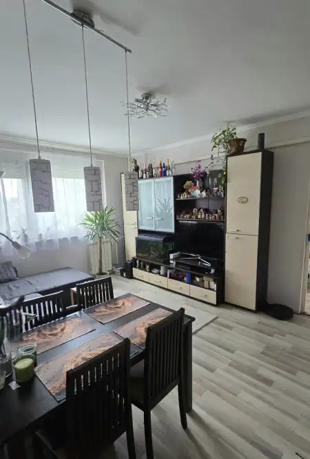 Eladó panel lakás, Dunakeszi 3 szoba 71 m² 74.5 M Ft