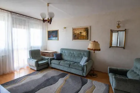 Eladó panel lakás, Dunakeszi 2+1 szoba 71 m² 68 M Ft