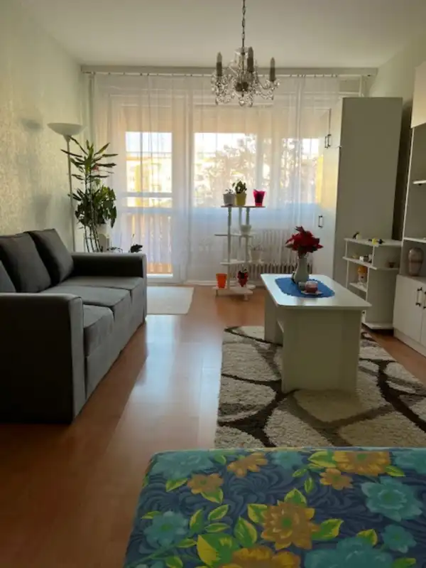 Eladó panel lakás, Dunaújváros 2 szoba 57 m² 28.9 M Ft