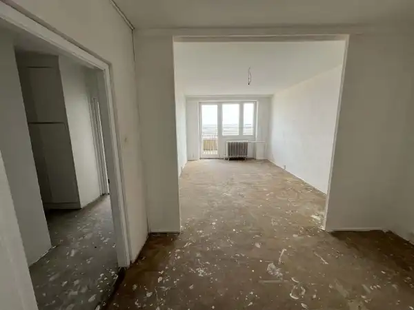 Eladó panel lakás, Dunaújváros 2 szoba 59 m² 29.9 M Ft