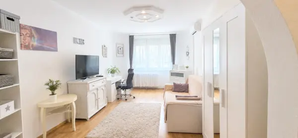 Eladó panel lakás, Dunaújváros 2 szoba 53 m² 34.7 M Ft