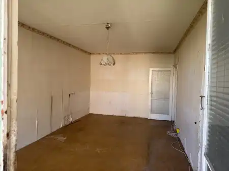 eladó panel lakás, Dunaújváros