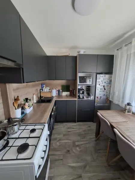 eladó panel lakás, Dunaújváros