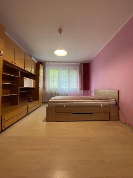 eladó panel lakás, Dunaújváros