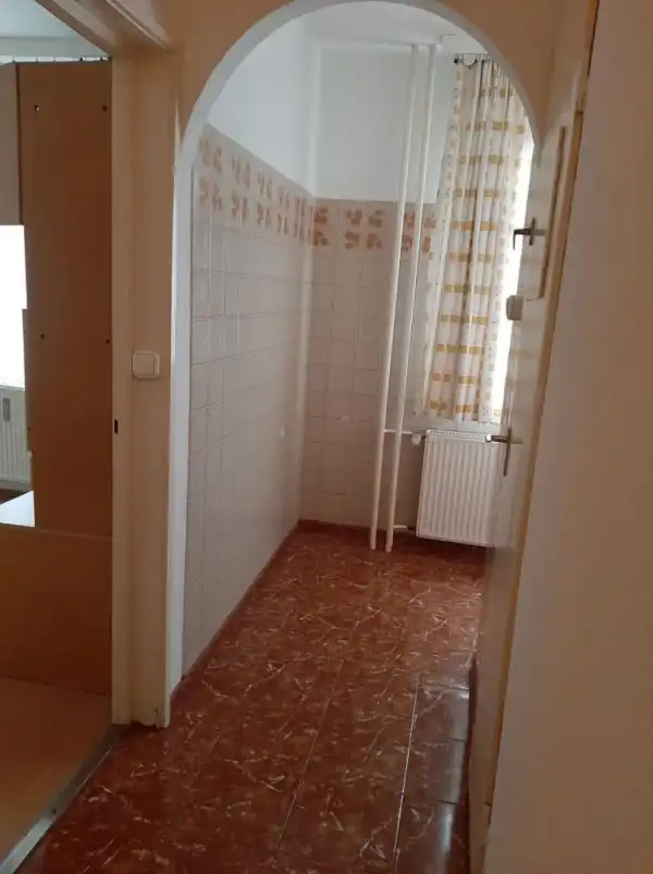 Eladó panel lakás, Dunaújváros 2 szoba 52 m² 31.5 M Ft