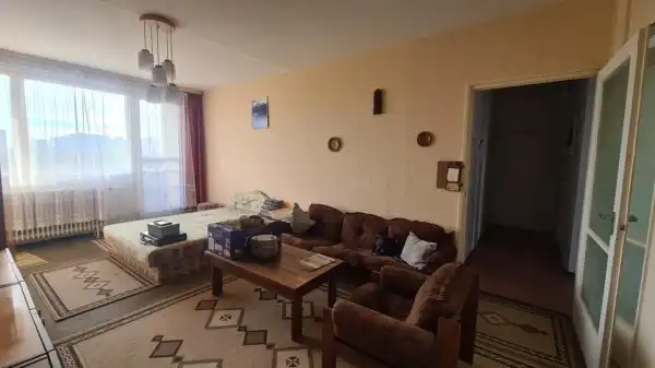 Eladó panel lakás, Dunaújváros 2 szoba 53 m² 31.5 M Ft