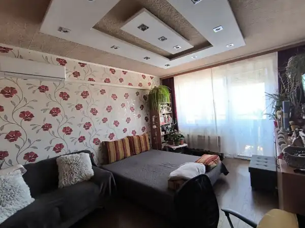 Eladó panel lakás, Dunaújváros 2 szoba 53 m² 32.99 M Ft