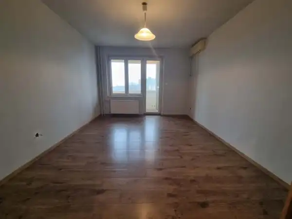 Eladó panel lakás, Dunaújváros 2 szoba 55 m² 33.9 M Ft