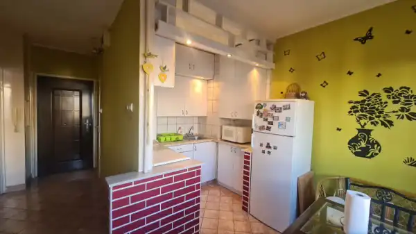 Eladó panel lakás, Dunaújváros 1 szoba 35 m² 22.9 M Ft