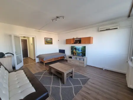 eladó panel lakás, Dunaújváros