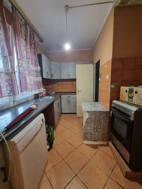 Eladó panel lakás, Dunaújváros 1+3 szoba 58 m² 36.6 M Ft