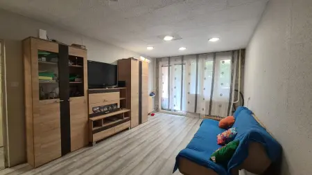 eladó panel lakás, Dunaújváros